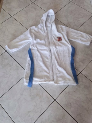 Children's bathrobe 7-10 years like new