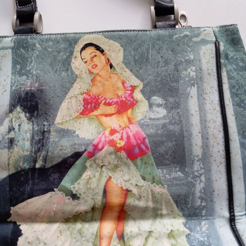Vintage shoulder bag with Mexican motif and embroidery like new