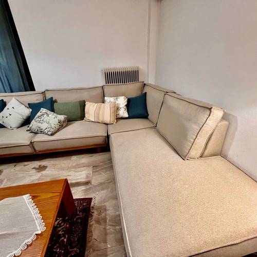 Corner sofa used with washable and water resistant fabric
