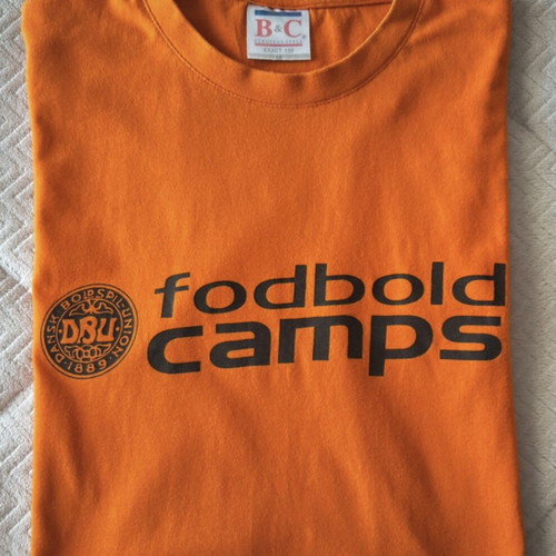T-shirt from Denmark like new, orange, size M