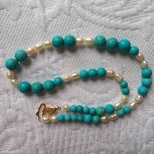 Necklace with freshwater pearls and turquoise 45cm like new