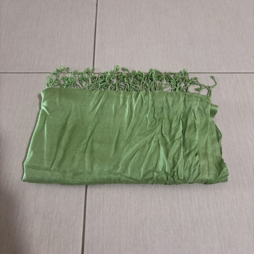 Scarf used, green, ideal for summer