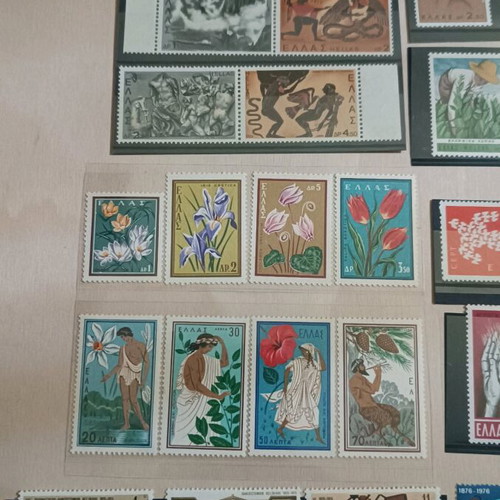 Greek stamps MNI new, 13 unsealed sets