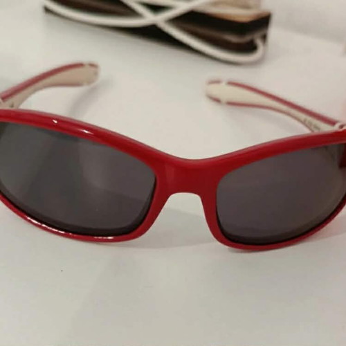 Polaroid kids polarized sunglasses used, red
