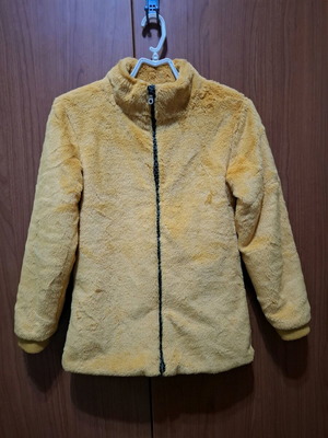 Children's yellow jacket like new for girl 10-12 years old