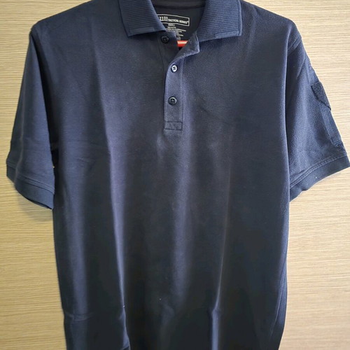 5.11 Tactical Series polo shirt like new, size Small, Navy Blue