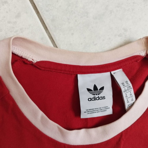 Μπλούζα κοντομάνικη Adidas XL μεταχειρισμένη, κόκκινη