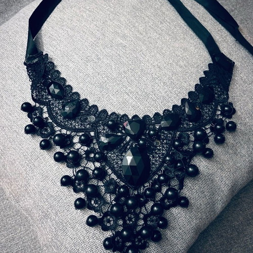 Black lace gothic necklace Bella like new