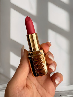 Lipstick matte καινούργιο