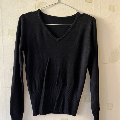 A-Style black women's blouse with V-neck, new, sizes S/M, cotton and elastane
