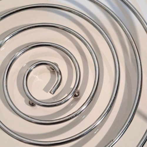 Metal folding fruit bowl like new