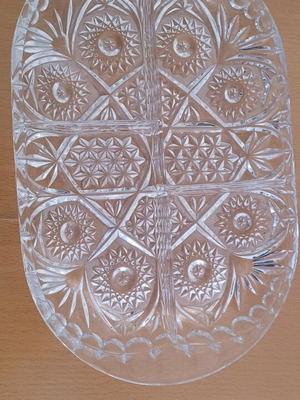 Crystal platter like new with 6 crystal dessert plates and small gift platter