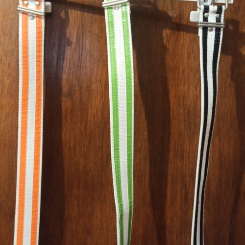 Belts in three colors like new, set of 3 pieces