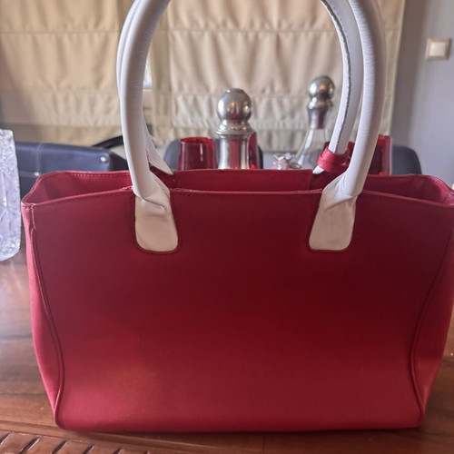 Furla leather handbag, fuchsia with white handles