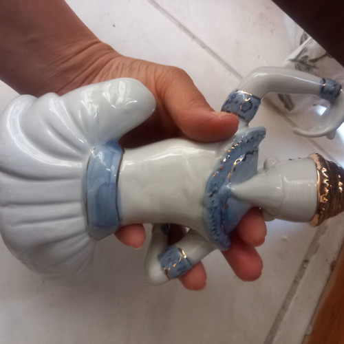 Figurine vintage decorative used