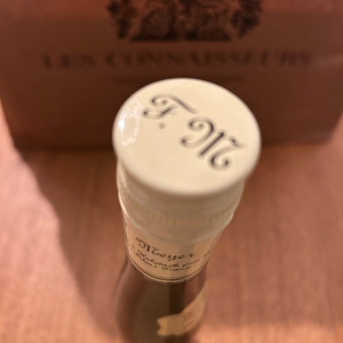 Liqueur new sealed packaging