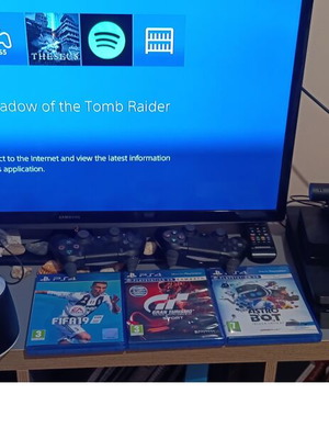 Sony PlayStation 4 Slim 512GB with VR headset, 2 controllers, 9 games