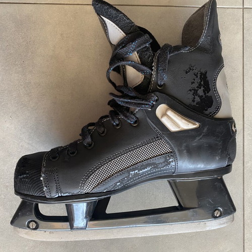 CCM Edge vintage ice hockey skates size 10 used with Pro 3 Lite blades