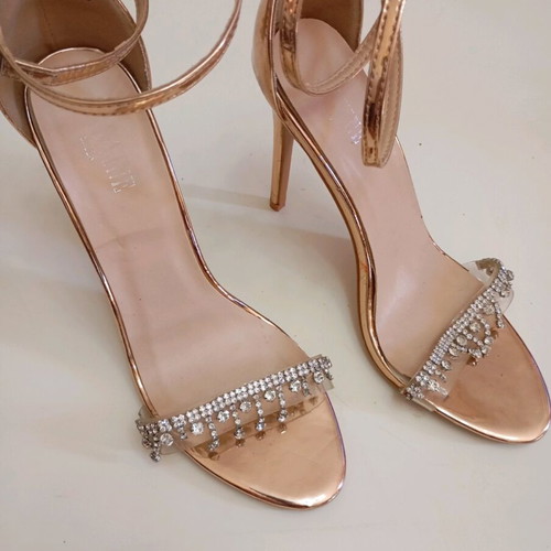 Gold sandals with strass like new, size 40