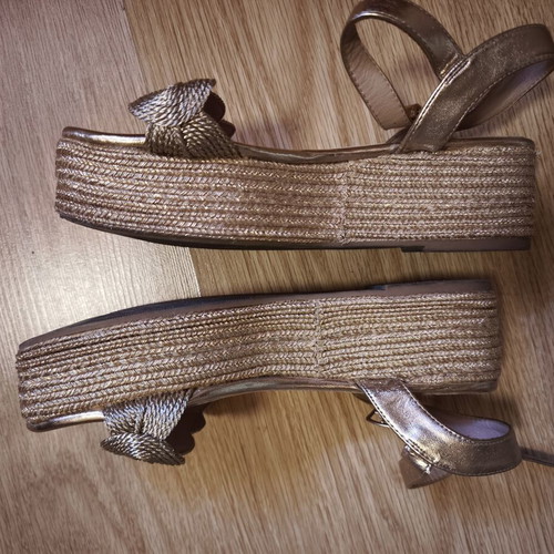 Flatforms Seven rose gold like new
