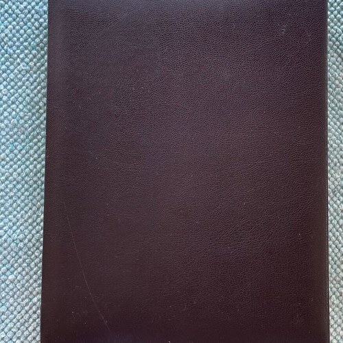 Photo album blue leatherette like new, holds 196 photos 10x15