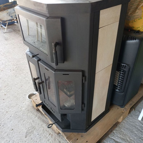 Wood Stove with Separate Oven used, 1 Meter Height and 60 cm Width