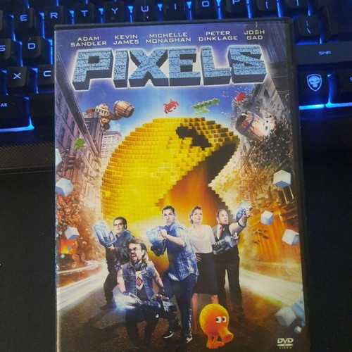 Pixels DVD 2015 with Greek subtitles, comedy film