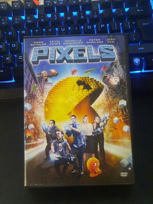 Pixels DVD 2015 with Greek subtitles, comedy film