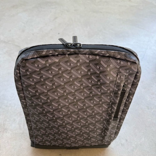 Sprayground 3DSG Blackout Smartpack laptop bag like new, black and gray