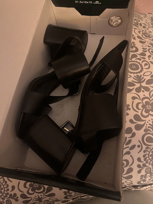 Ralph Lauren leather sandals, black, size 38
