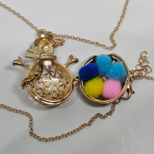 Snowman Pendant Necklace with Colorful Pom Poms like new, gold tone