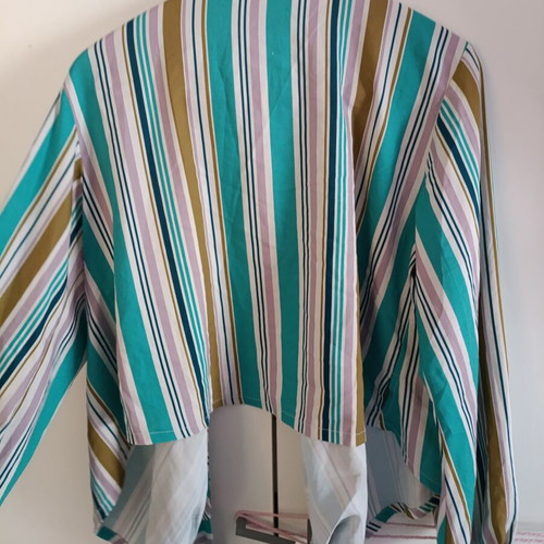 Feel Cute Cropped Wrap Striped Blouse size M like new, multicolor