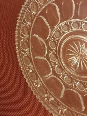 deep crystal plate