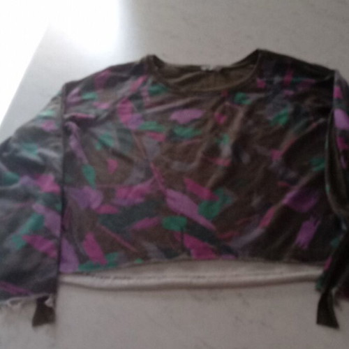 BodyTalk sports shirt colorful, size S, like new