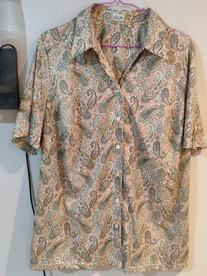 Atelier Creation women's shirt XL/XXL beige like new