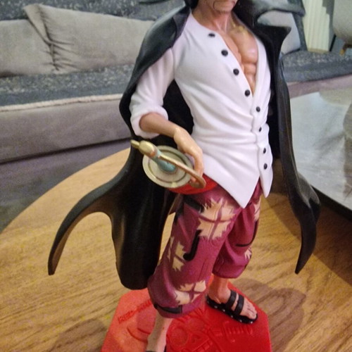 Shanks figure like new