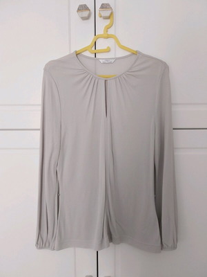 Mark's & Spencer blouse like new, sheer gray, size L
