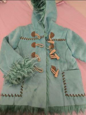 Mouton coat for 5-year-old girl like new, mint color, 110 cm