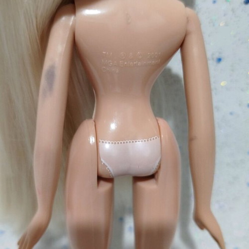 Bratz Play Sports Cloe doll used with flaws
