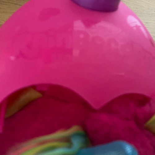 Rainbocorn Zuru toy like new with egg