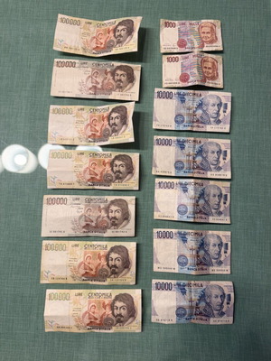 Italian Lira banknotes new, collectible historical currency