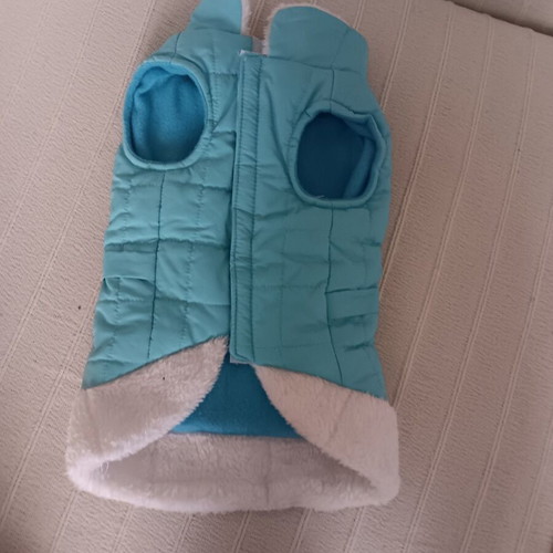 Dog clothes large for small breed 5-7 kg like new