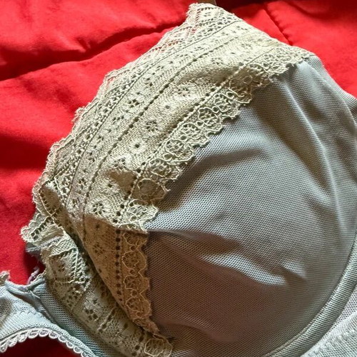 H&M Balcony Bras 3 Pieces Size 75C Like New, Lace Details