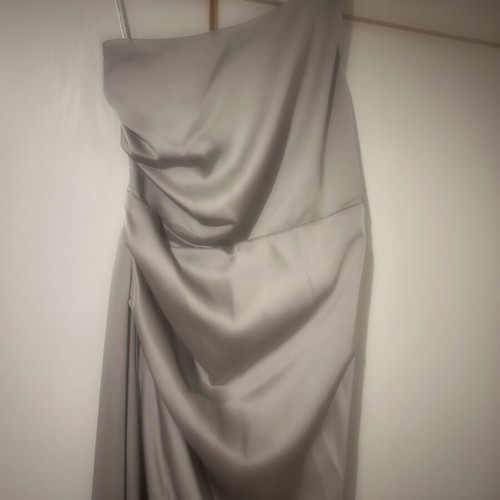 Bsb maxi satin dress silver new, one shoulder, side slit
