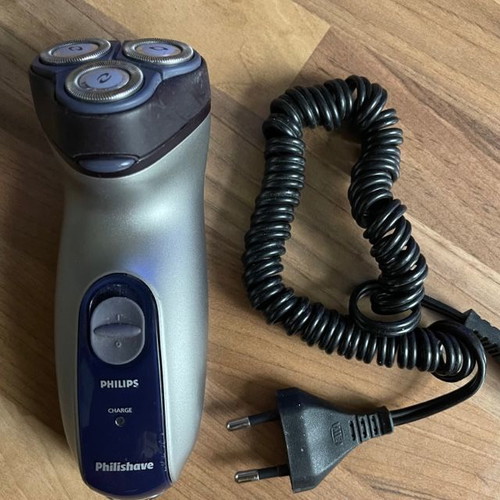 Philips Philishave rechargeable shaver used