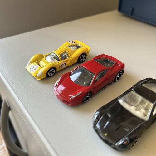 Hot Wheels Ferrari toy cars set