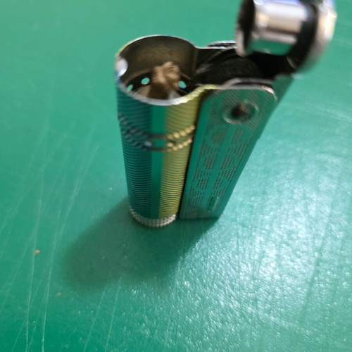 FONG YOUN 101 Retro Petrol Lighter Like New
