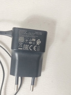 Nokia micro-USB Type-B charger 5V 0.55A