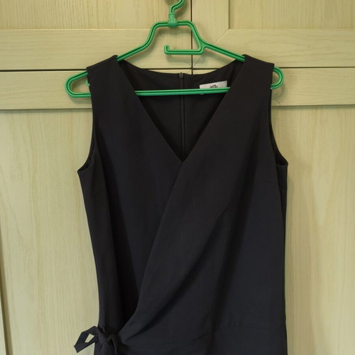 Ixos jumpsuit black sleeveless with salvari pants and wrap tie like new