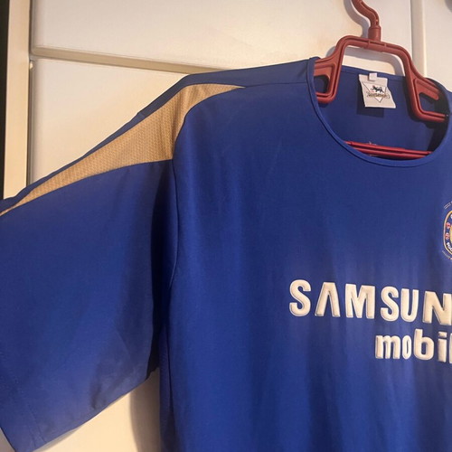 Chelsea Shevchenko jersey like new, official replica, size large